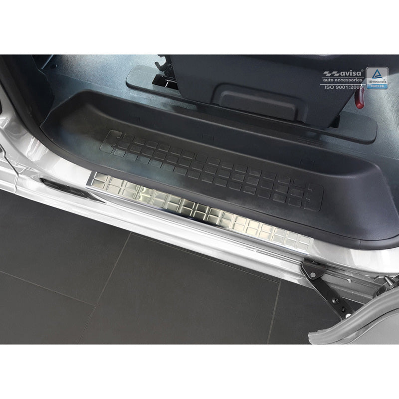 Avisa, kynnysuojat, ruostumatonta terästä, sopii Citroën Spacetourer / Peugeot Traveller / Peugeot Expert / Toyota Proace 2016- / Opel Zafira Life 2019- / Fiat Ulysse 2022- - 'Rectangles' - 2 osaa takaliukuovet