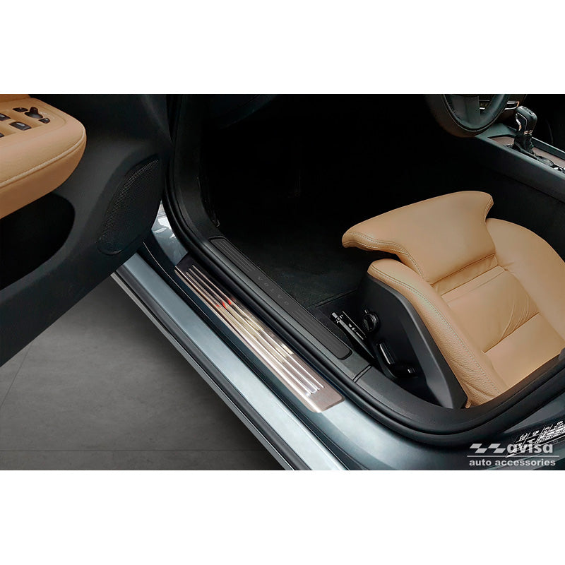 Avisa, kynnysuojat, ruostumatonta terästä, sopii Volvo S60 III & V60 II 2018- - 'Lines' - 4 osaa