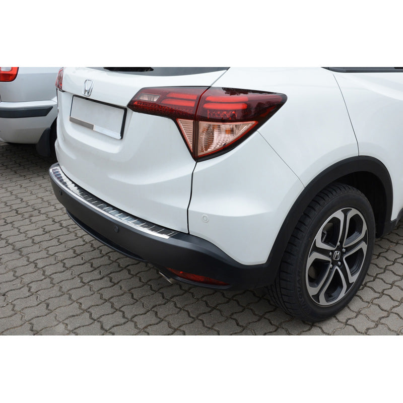 Avisa, takapuskurin suoja, ruostumatonta terästä, sopii Honda HR-V 2015-2018 & FL 2018- Excl. HR-V 2020 Sport 'Ribs'
