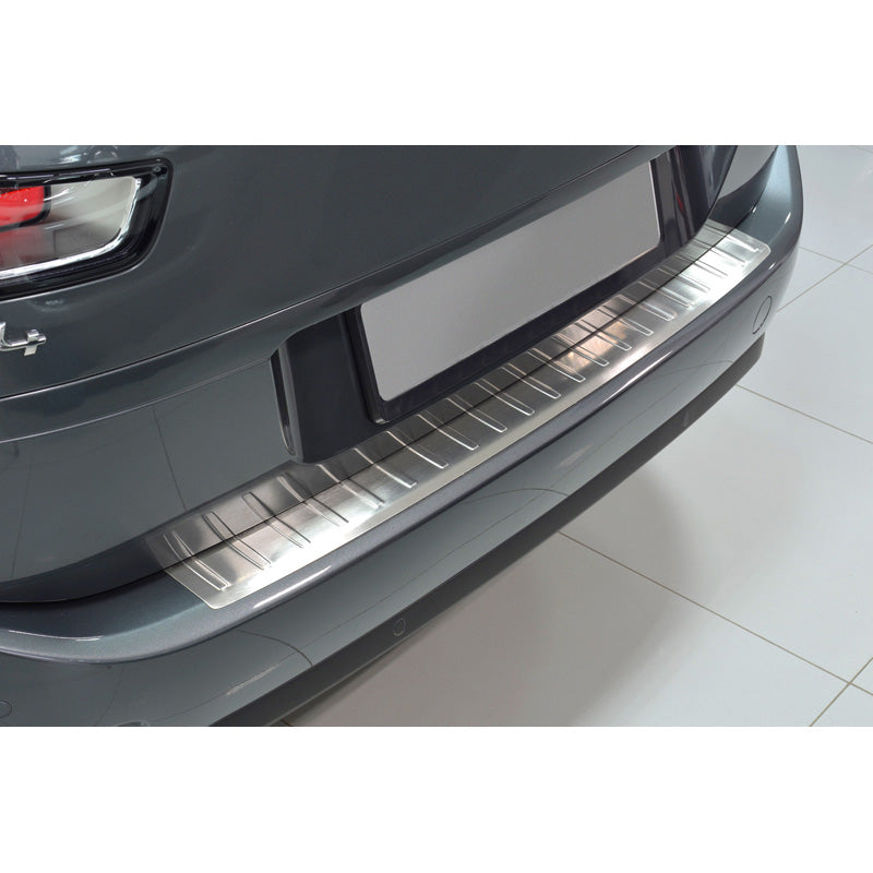 Avisa, takapuskurin suoja, ruostumatonta terästä, sopii Citroën C4 Grand Picasso 2013- & C4 Grand Spacetourer 2018- 'Ribs'