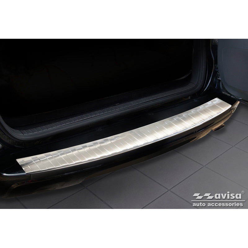 Avisa, takapuskurin suoja, ruostumatonta terästä, sopii Toyota RAV-4 FL 2008-2010 'Ribs' (vain varapyörällä)