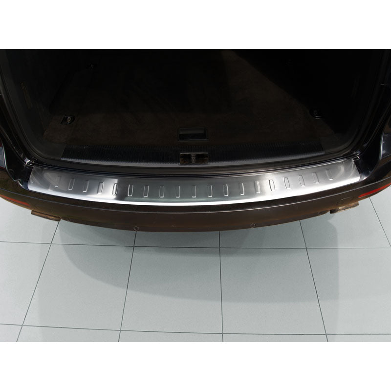 Avisa, takapuskurin suoja, ruostumatonta terästä, sopii Volkswagen Touareg 2007-2010 'Ribs'