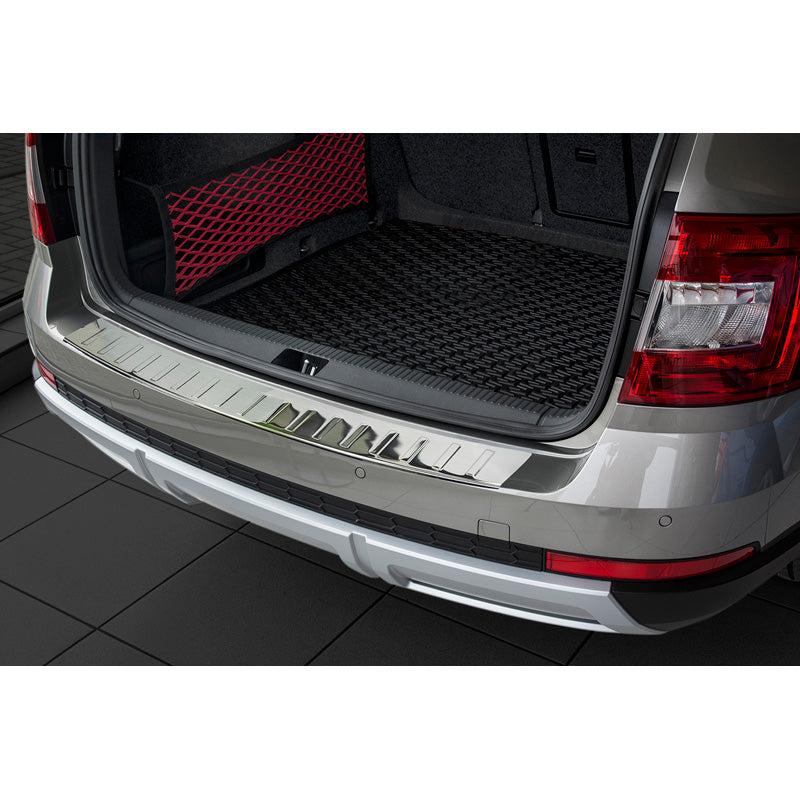 Avisa, takapuskurin suoja, ruostumaton teräs, sopii Skoda Octavia III Scout 2014-2020 'Ribs'