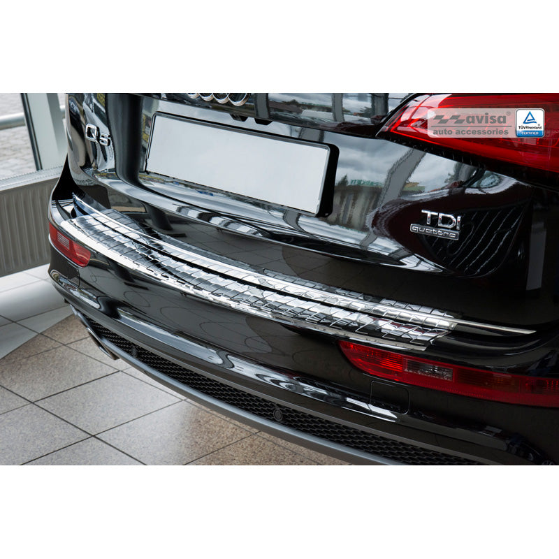 Avisa, takapuskurin suoja, kiillotettu, ruostumaton teräs, sopii Audi Q5 2008-2012 & 2012- 'Uurteet'