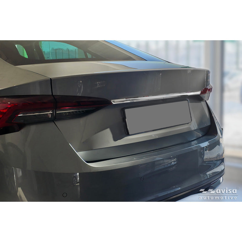 Avisa, Kromad baklucktrim, rostfritt stål, passar till Skoda Octavia IV Liftback (NX3) (2019-2024) & Facelift (2024-)