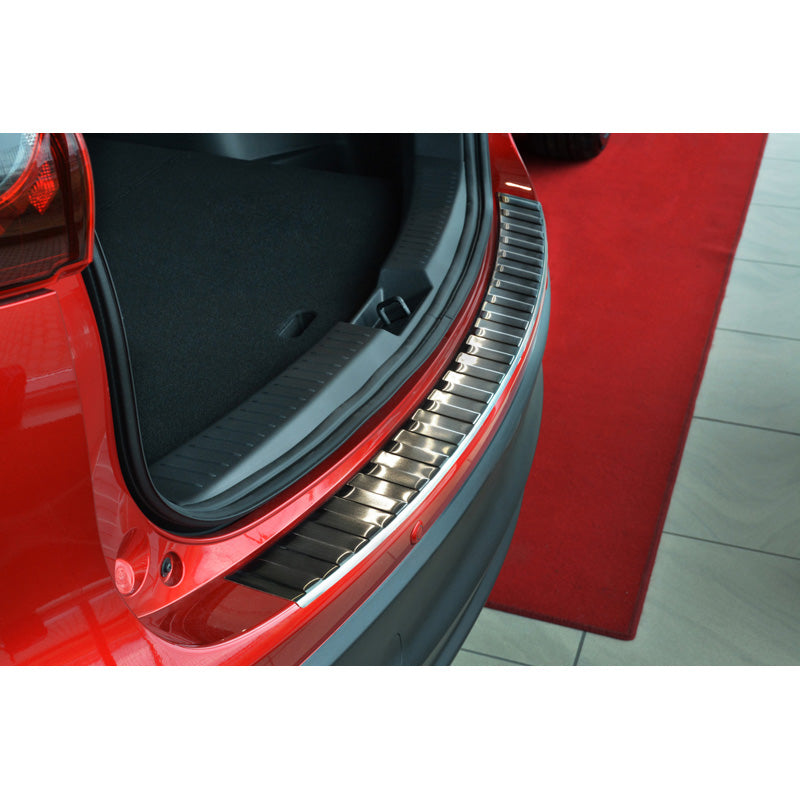 Avisa, takapuskurin suojus, musta, ruostumaton teräs, sopii Mazda CX-5 2012-2017 'Ribs'
