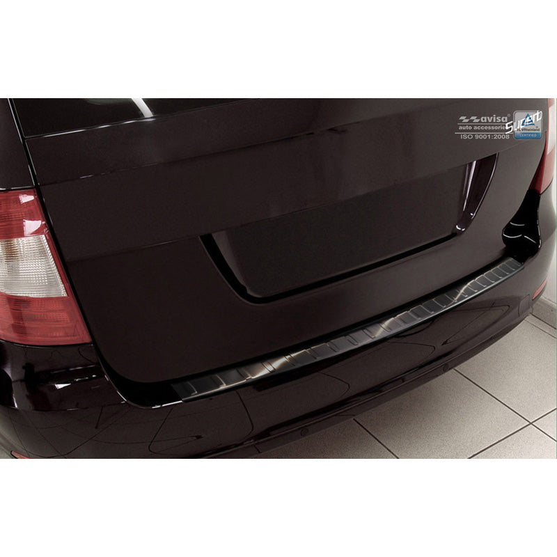 Avisa, takapuskurin suojus, musta, ruostumaton teräs, sopii Skoda Superb farmari 2009-2013 'Ribs'