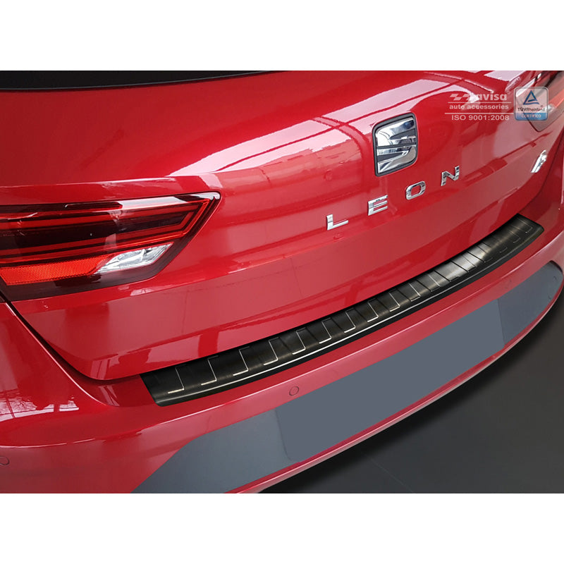 Avisa, takapuskurin suoja, musta, ruostumaton teräs, sopii Seat Leon (5F) ST 2013-2017 & 2017- 'Ribs'