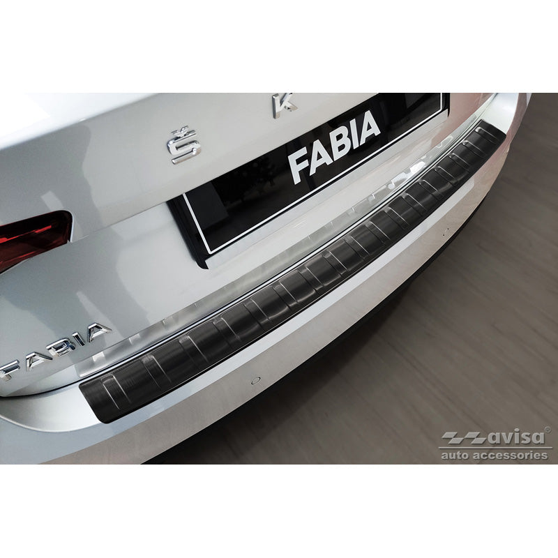 Avisa, takapuskurin suoja, musta, ruostumaton teräs, sopii Skoda Fabia IV Hatchback 2021- 'Ribs'