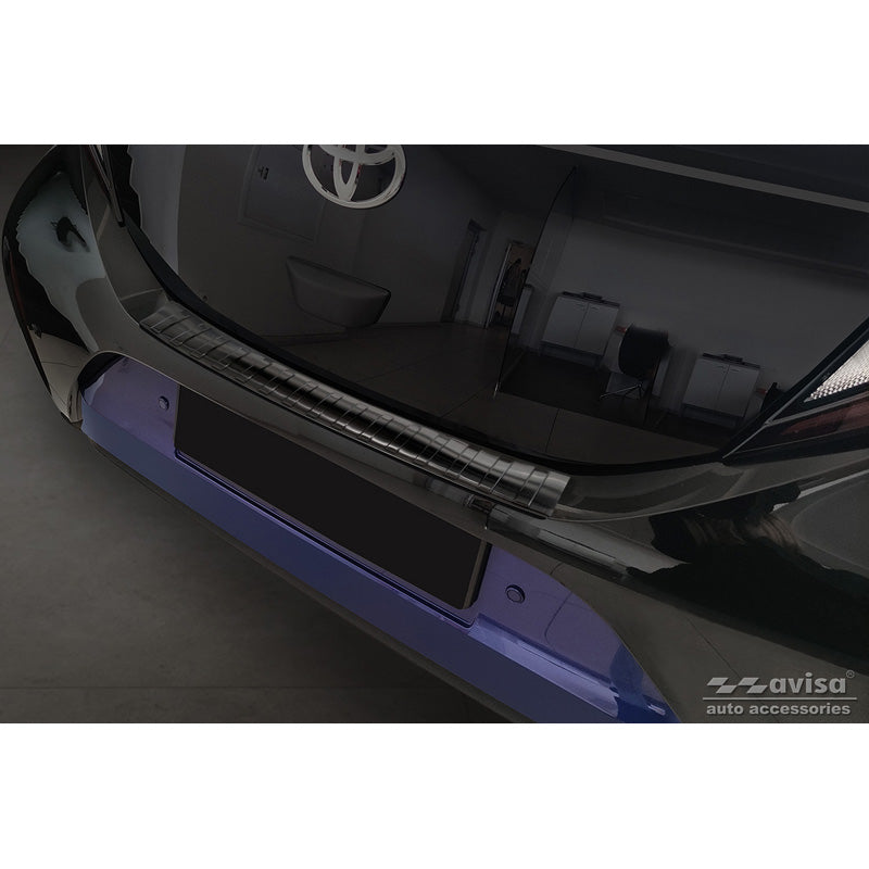 Avisa, takapuskurinsuoja, ruostumaton teräs, sopii Toyota Aygo X 2022- 'Ribs'