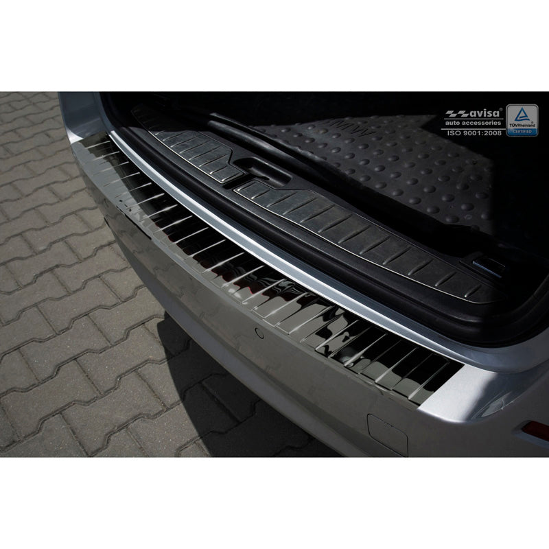 Avisa, takapuskurin suoja, kiiltävän musta, ruostumaton teräs, sopii BMW 5-Series F11 Touring 2010-2016 'Ribs'