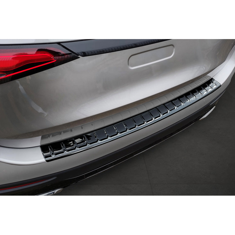 Avisa, takapuskurin suoja, kiiltävän musta, ruostumatonta terästä, sopii Mercedes GLC II (X254) 2022- 'Ribs'