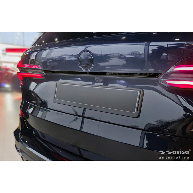 Avisa, takaluukun lista, musta kromattu ruostumaton teräs, sopii BMW X5 IV (G05) M-Sport (2018-2023) & Facelift (2023-)