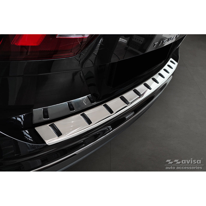 Avisa, takapuskurin suoja, ruostumaton teräs, sopii Volkswagen Tiguan II 2016-2020 & Facelift 2020-2024 'STRONG EDITION'