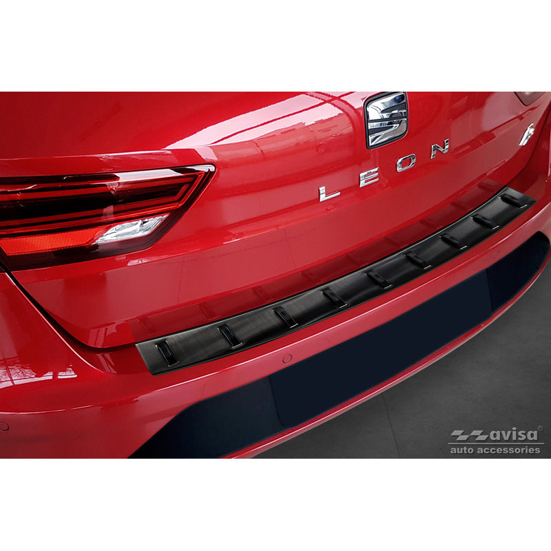 Avisa, takapuskurinsuoja, musta, ruostumatonta terästä, sopii Seat Leon ST (5F) 2013-2017 & Facelift 2017-2020 'STRONG EDITION'