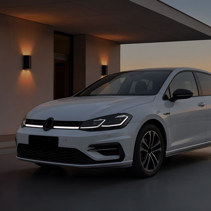 AutoStyle, Sportsgrill med LED-strip, passer til Volkswagen Golf VII (7.5) HB/Variant Facelift (2017-2020)
