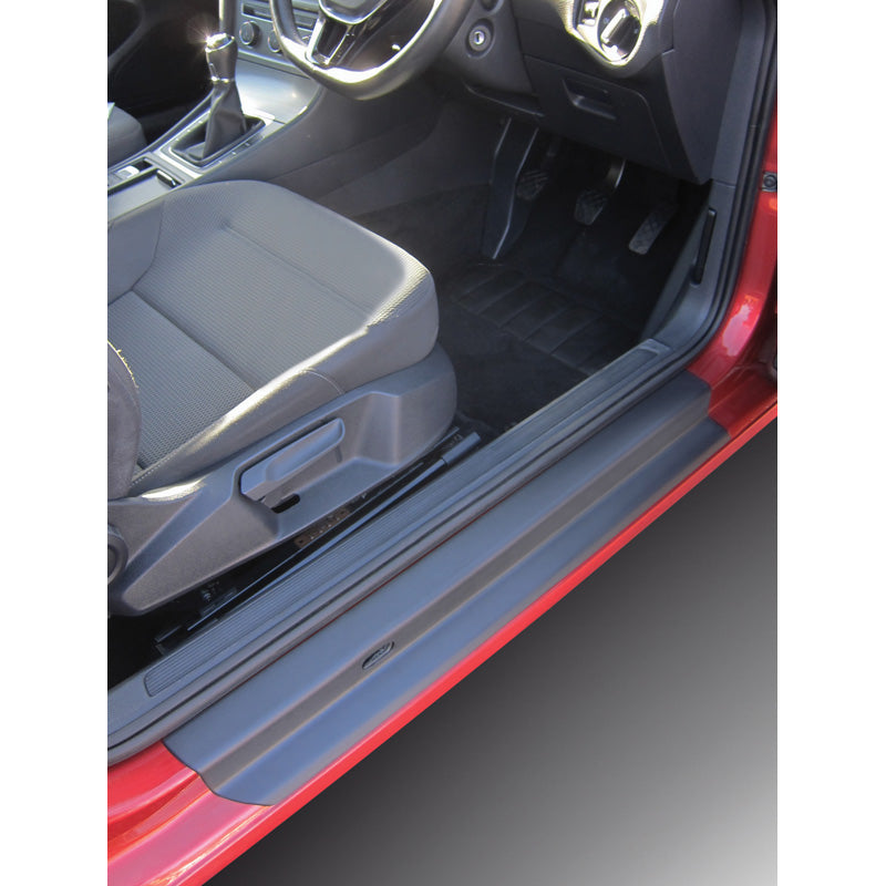 RGM, kynnyssuojat, sopii Volkswagen Golf VII HB 5-doors/Variant 2012-2020 - 2 kappaleen sarja