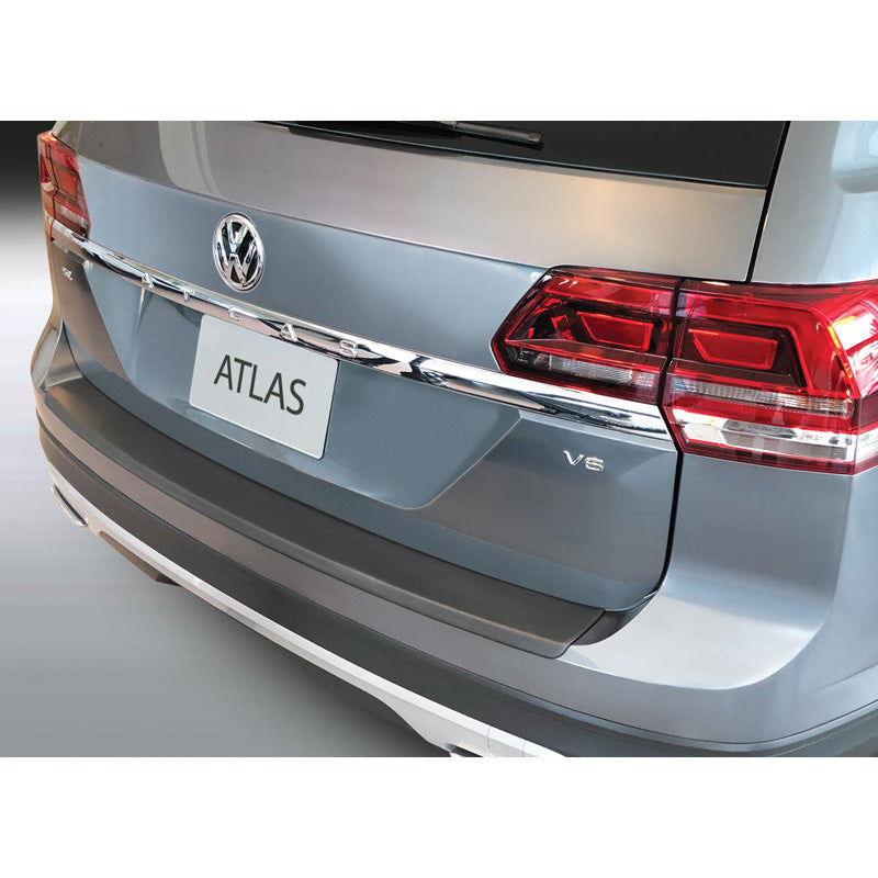 RGM, takapuskurin suoja, ABS-muovia, sopii Volkswagen Atlas 05/2017- musta