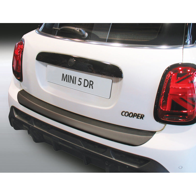 RGM, takapuskurin suoja, ABS-muovia, sopii Mini One/Cooper/Cooper S (F55) 5 doors Facelift 2021- musta