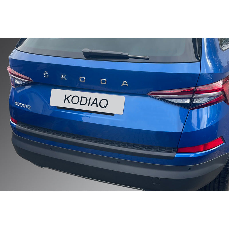 RGM, takapuskurin suoja, ABS-muovia, sopii Skoda Kodiaq facelift 07/2021- musta