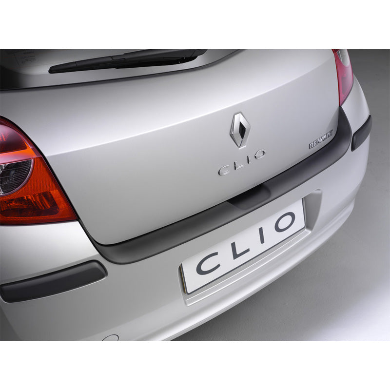 RGM, takapuskurinsuoja, ABS-muovia, sopii Renault Clio III 2005-2009 musta