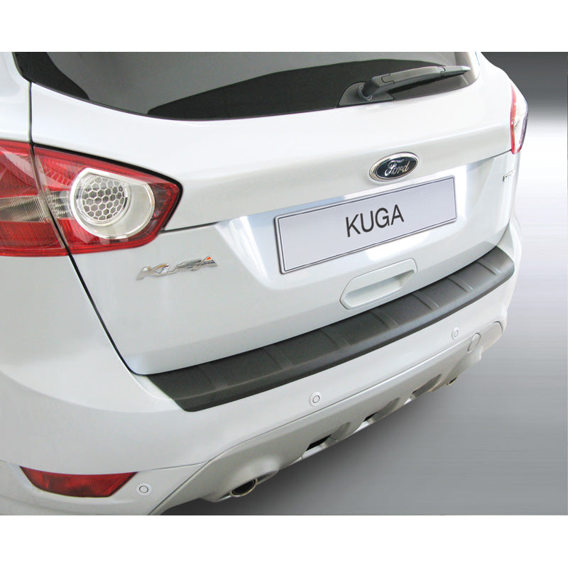 RGM, takapuskurin suoja, ABS-muovia, sopii Ford Kuga MK1 2008-2013 musta 'uurrettu'