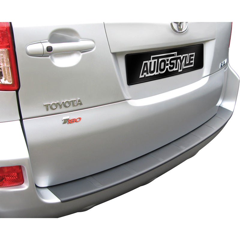 RGM, takapuskurin suoja, ABS-muovia, sopii Toyota RAV 4 T180/XT-R 2008-2013 (excl. spare wheel) Musta