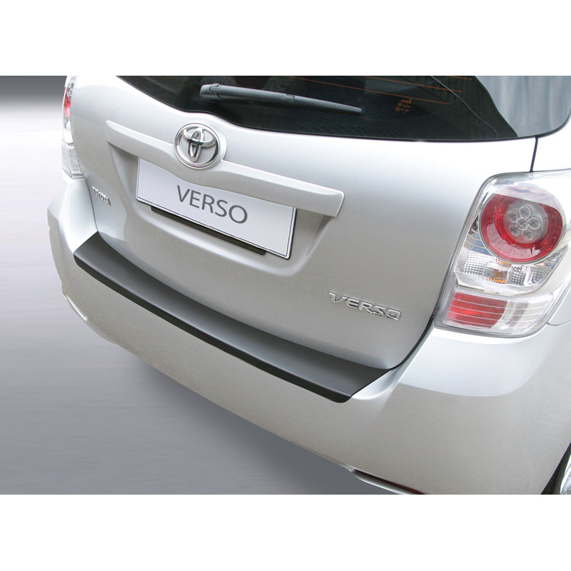 RGM, takapuskurin suojus, ABS-muovi, sopii Toyota Verso 2009-2013 musta