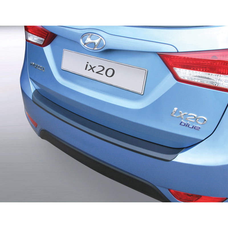 RGM, takapuskurin suoja, ABS-muovia, sopii Hyundai ix20 2010- Musta