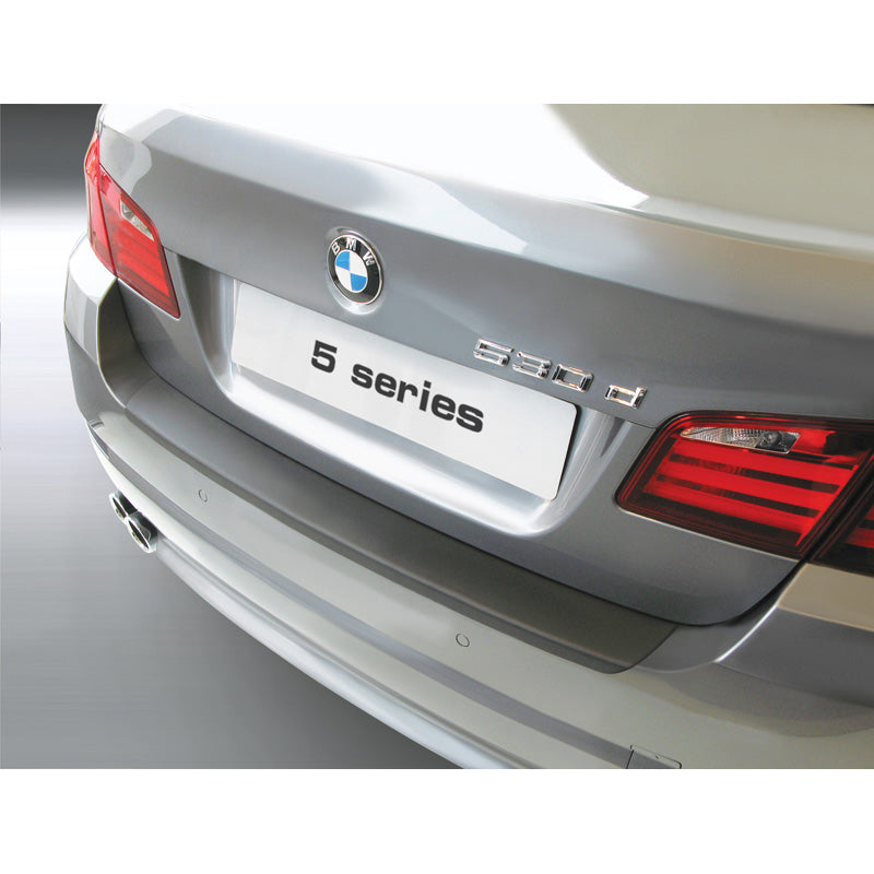 RGM, takapuskurin suoja, ABS-muovia, sopii BMW 5-Series F10 Sedan 2010-2016 Musta