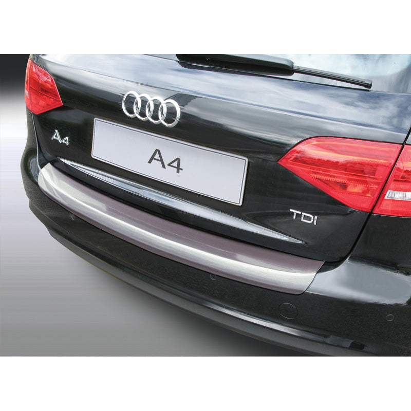 RGM, takapuskurin suoja, ABS-muovia, sopii Audi A4 Avant 2012-2015 (pl. S4) Hopea