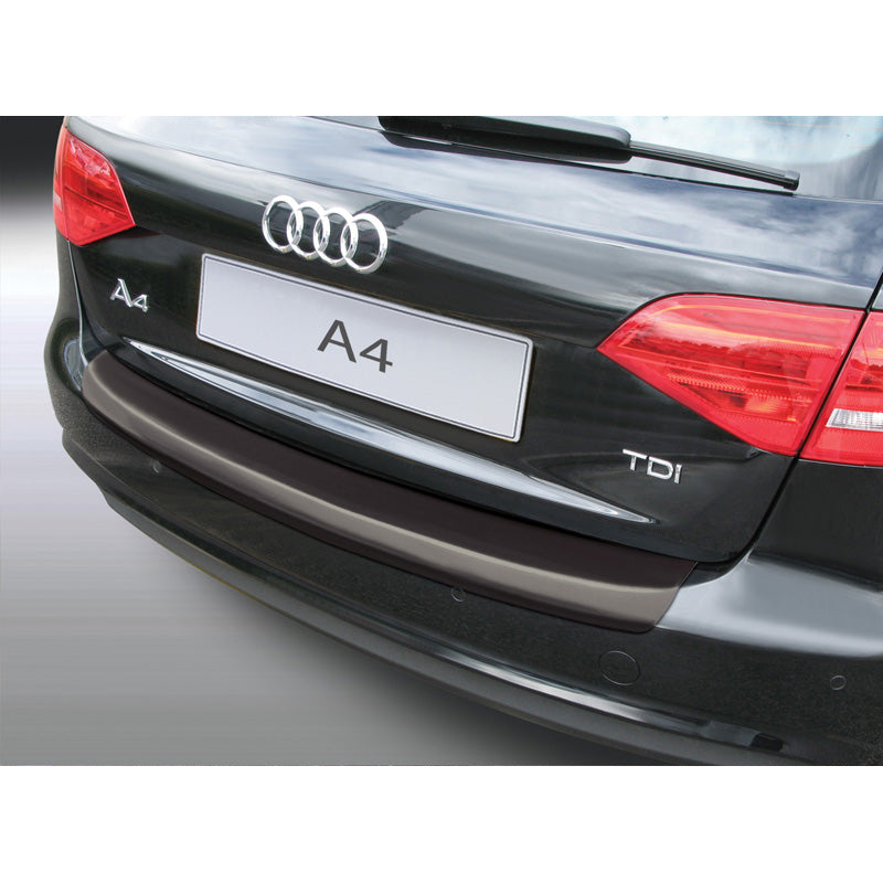 RGM, takapuskurinsuoja, ABS-muovia, sopii Audi A4 Avant 2012-2015 (ei S4) musta