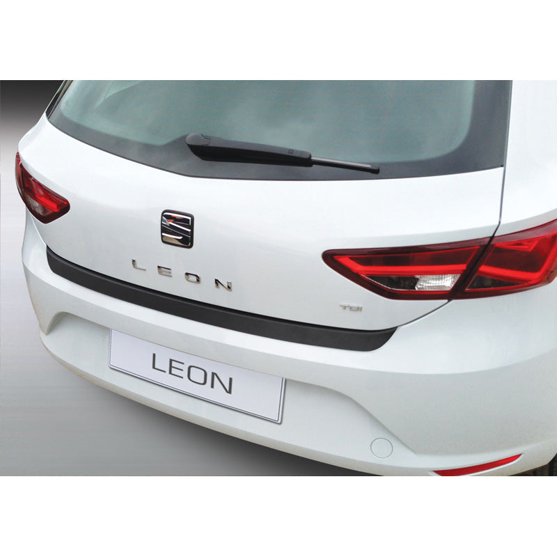 RGM, takapuskurin suoja, ABS-muovi, sopii Seat Leon SE/FR 2013-2020 Black