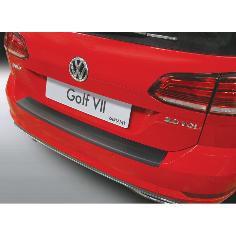 RGM, takapuskurin suoja, ABS-muovi, sopii Volkswagen Golf VII Variant Facelift 2017-2020 (sis. GTI & R) musta