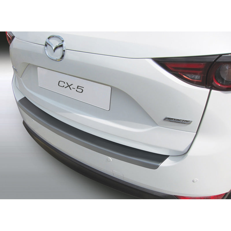 RGM, takapuskurin suoja, ABS-muovi, sopii Mazda CX-5 2017-2021 musta