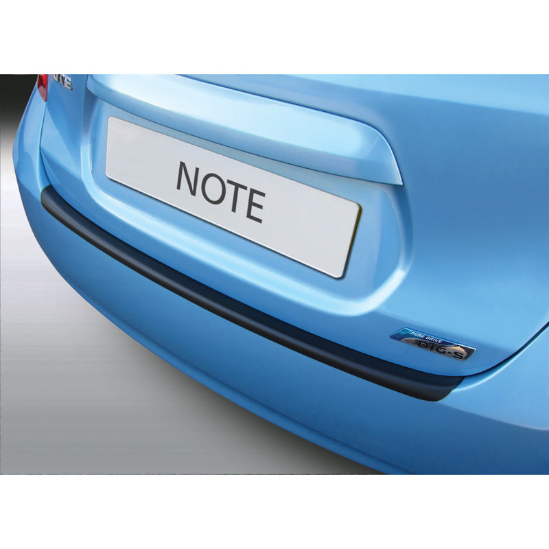 RGM, takapuskurin suoja, ABS-muovi, sopii Nissan Note 10/2013- musta