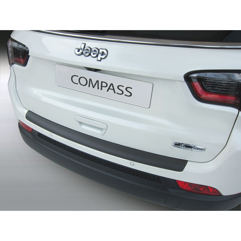RGM, takapuskurin suoja, ABS-muovi, sopii Jeep Compass 7/2017- Musta