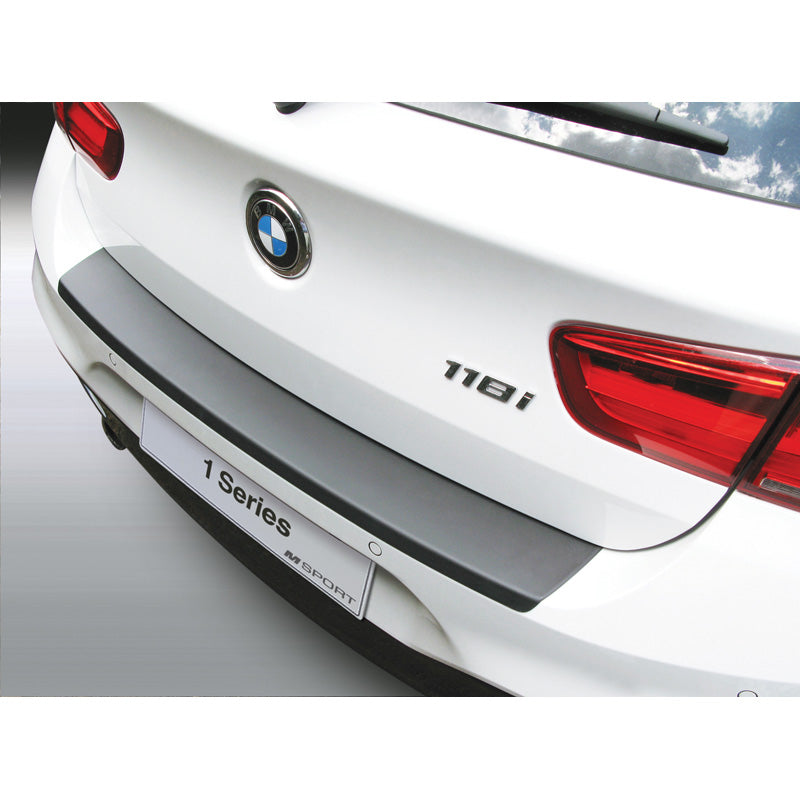 RGM, takapuskurin suoja, ABS-muovia, sopii BMW 1-Series F20/F21 3/5-ovinen 'M-Sport' 2015-2019 musta
