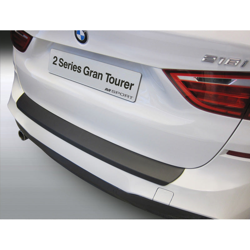 RGM, takapuskurin suoja, ABS-muovi, sopii BMW 2-Series F46 Gran Tourer 'M-Sport' 6/2015- musta