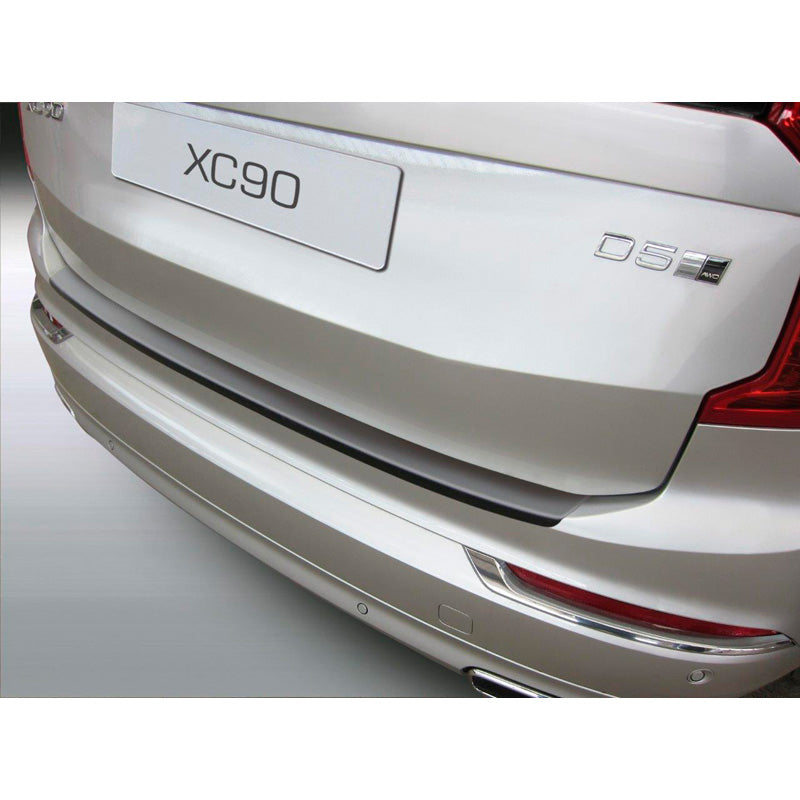 RGM, takapuskurin suoja, ABS-muovia, sopii Volvo XC90 2/2015- musta