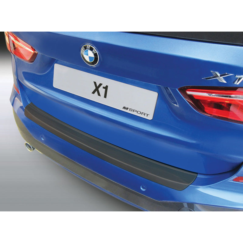 RGM, takapuskurin suojus, ABS-muovi, sopii BMW X1 F48 'M' Sport 2015-2019 Black