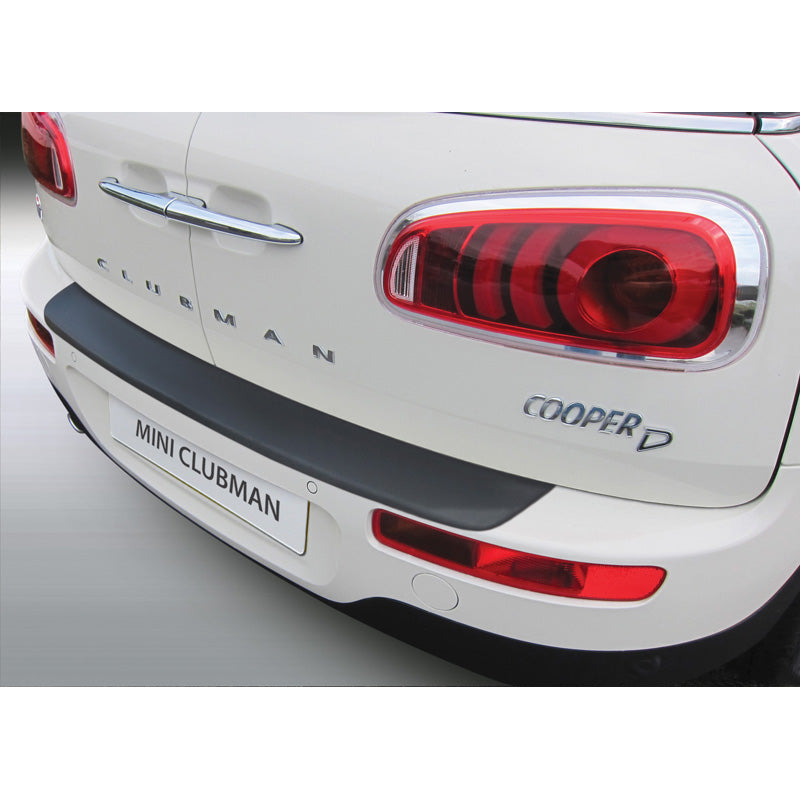 RGM, takapuskurin suoja, ABS-muovia, sopii Mini Clubman F54 11/2015- musta