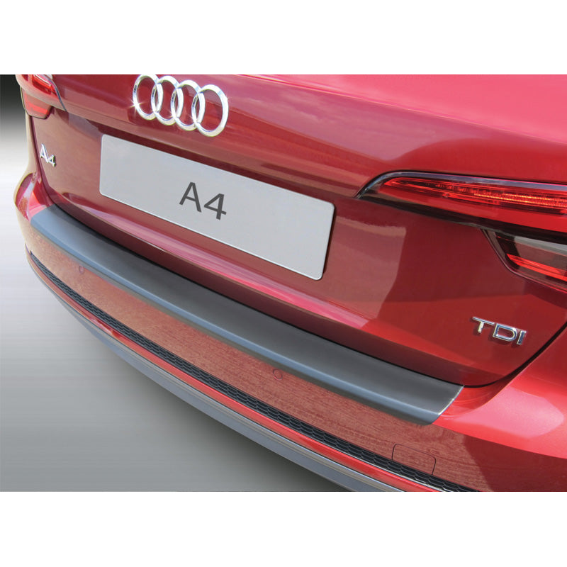 RGM, takapuskurin suoja, ABS-muovia, sopii Audi A4 Avant Allroad 10/2015-9/2018 Musta