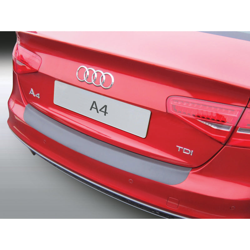 RGM, takapuskurin suoja, ABS-muovia, sopii Audi A4 B8 Sedan 2012-2015 musta