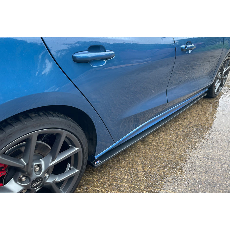 RGM, sats sidokjolar, passar till Ford Focus IV ST & ST-Line 2018- - Black (ABS)
