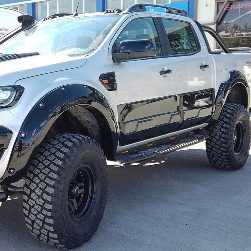 OneWay, kylkilistasarja, kiiltävän musta, sopii Ford Ranger T6/T7/T8 (2012-2022), 6 osaa