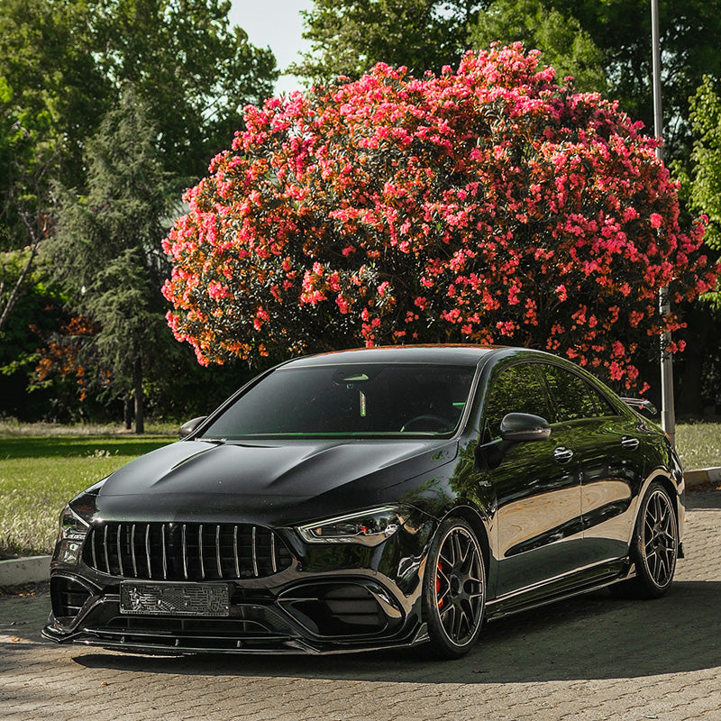 OneWay, täydellinen korisarja, kiiltävän musta, sopii Mercedes CLA (C118/X118) Coupe/Shooting Brake CLA45 AMG S Aero Pack (2019-2023)