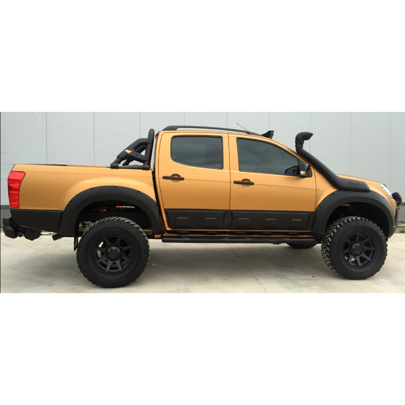 OneWay, lokasuojan levennyslevyjen sarja, mattamusta, sopii Isuzu D-Max II 2012-2019 – 4 osaa