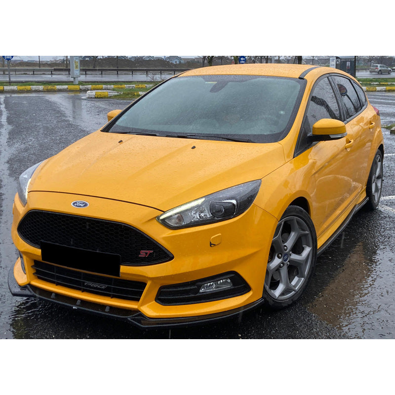 OneWay, Frontspoiler, glanssvart, Passar till Ford Focus ST MK3 HB/Combi Facelift 2015-2018