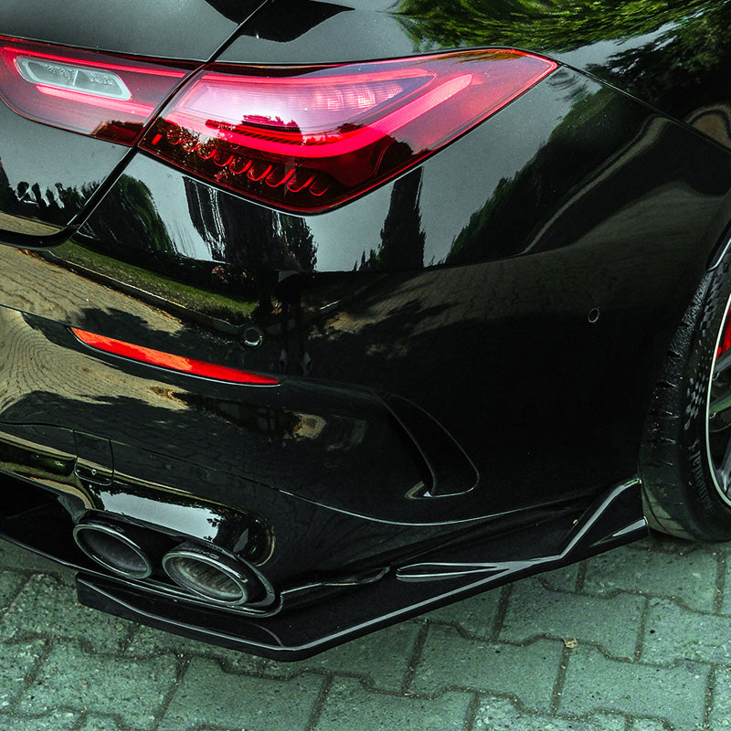 OneWay, etulippa, korkeakiiltoinen musta, 2-osainen sarja, sopii Mercedes CLA (C118/X118) Coupe/Shooting Brake CLA35/CLA45 AMG Aero Pack (2019-2023)